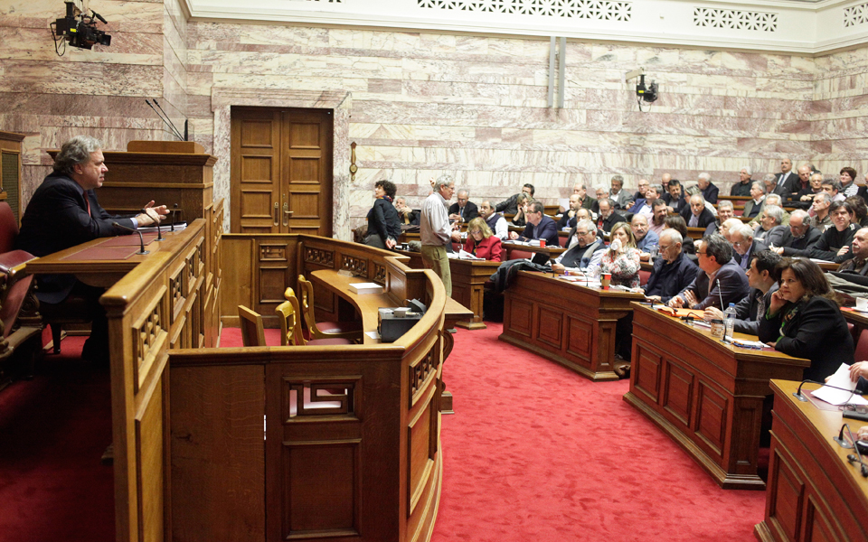 συριζα-βαρύ-κλίμα-στην-κ-ο-για-ασφαλισ-2117798