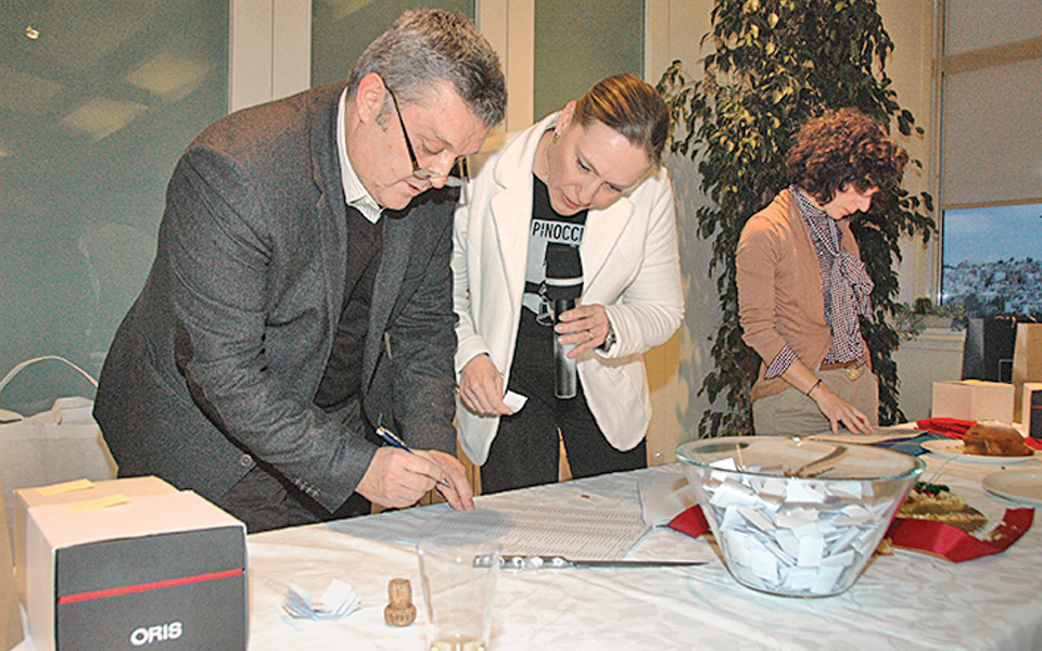 h-δική-μας-είδηση-σε-ωραίο-συναδελφικό-2118929