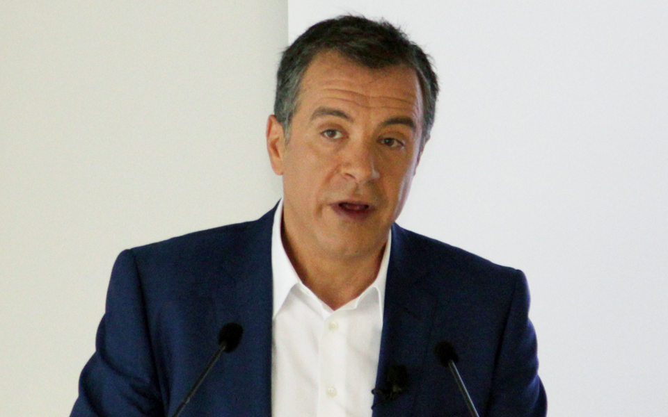 θεοδωράκης-κατά-συριζα-και-ανελ-2119355