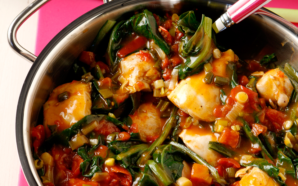 κοτόπουλο-με-σέσκουλα-στην-κατσαρόλα-2118791