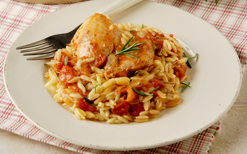 γιουβέτσι-στην-κατσαρόλα-με-δεντρολί-2118803