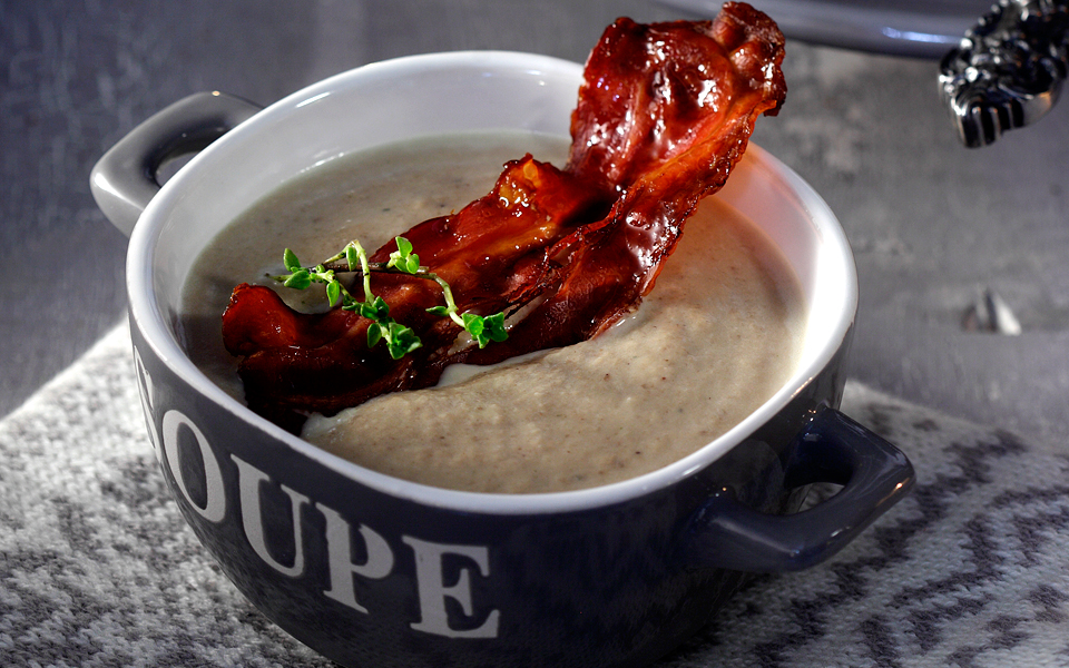 μανιταρόσουπα-με-μπέικον-2119733