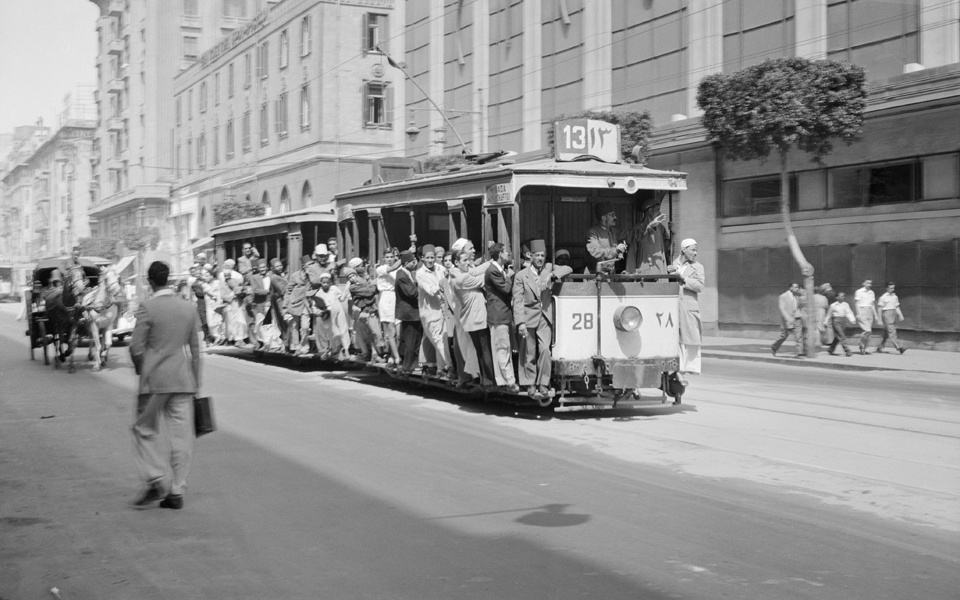 στην-ακυβέρνητη-παροικία-2120190