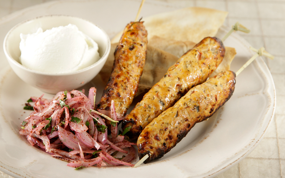 κεμπάπ-πολίτικο-αλλά-με-κιμά-κοτόπουλ-2117008