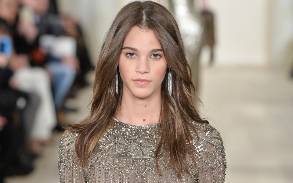 εύθραυστη-λάμψη-μοντέρνα-κοσμήματα-2119148