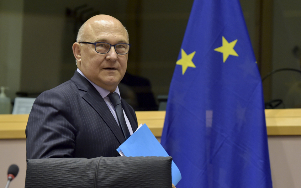 μ-σαπέν-η-ελάφρυνση-του-χρέους-να-τεθ-2120372