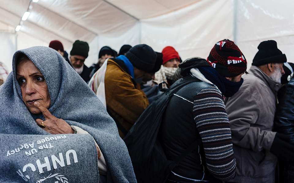 δντ-με-πολλούς-αστερίσκους-η-δημοσιον-2118939