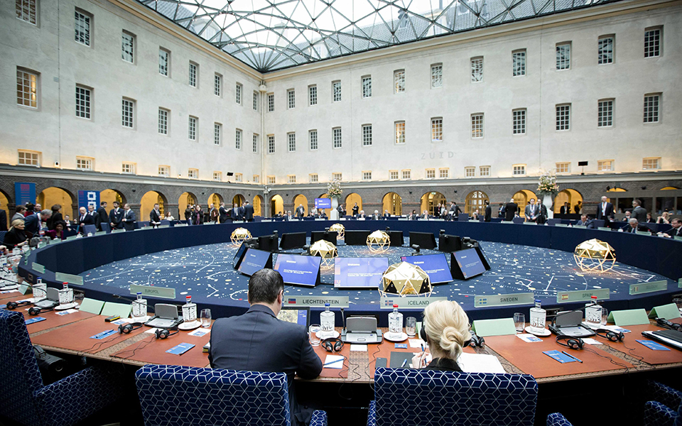 μέσα-φεβρουαρίου-η-νέα-διορία-για-hotspots-2119657