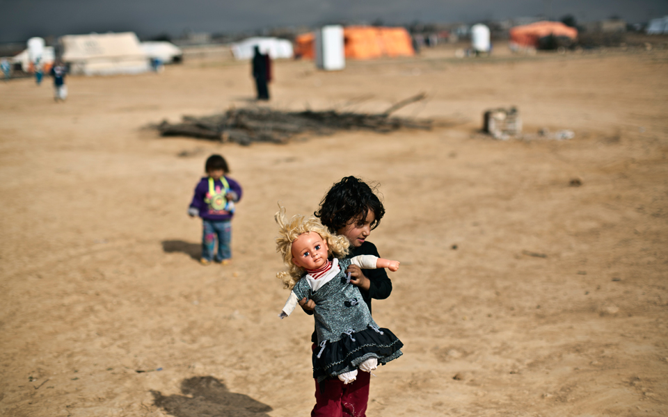 ζητούνται-εθελόντριες-για-βοήθεια-σ-2119491