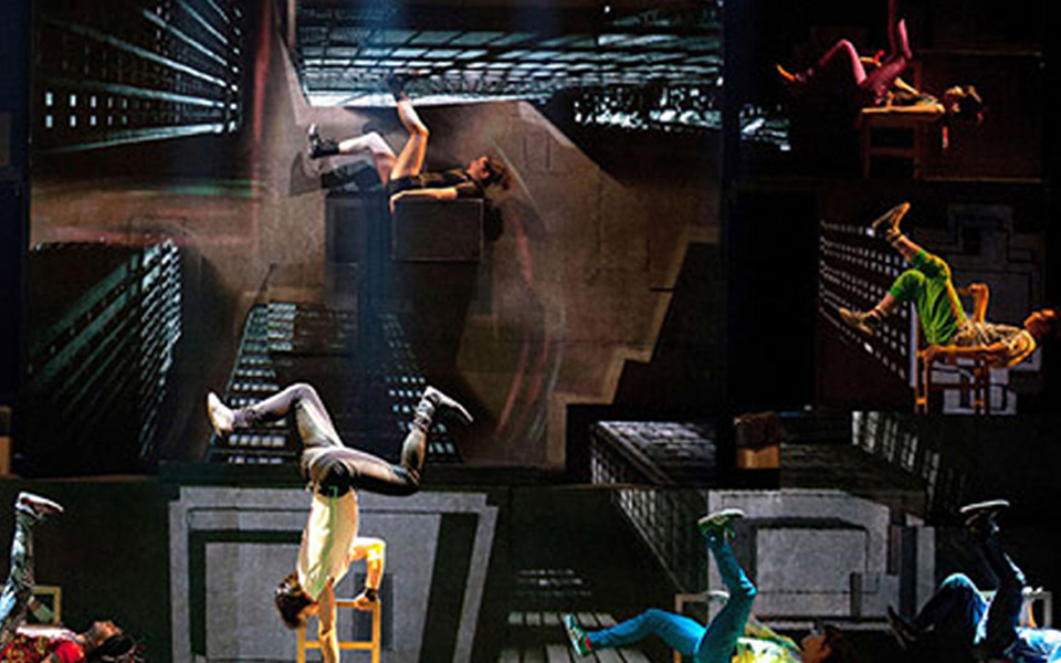 η-μαγεία-της-αιώρησης-2120928