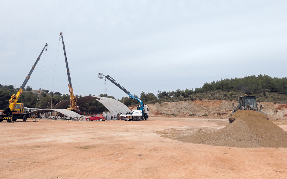 διχασμένη-η-ε-ε-στο-προσφυγικό-2122637