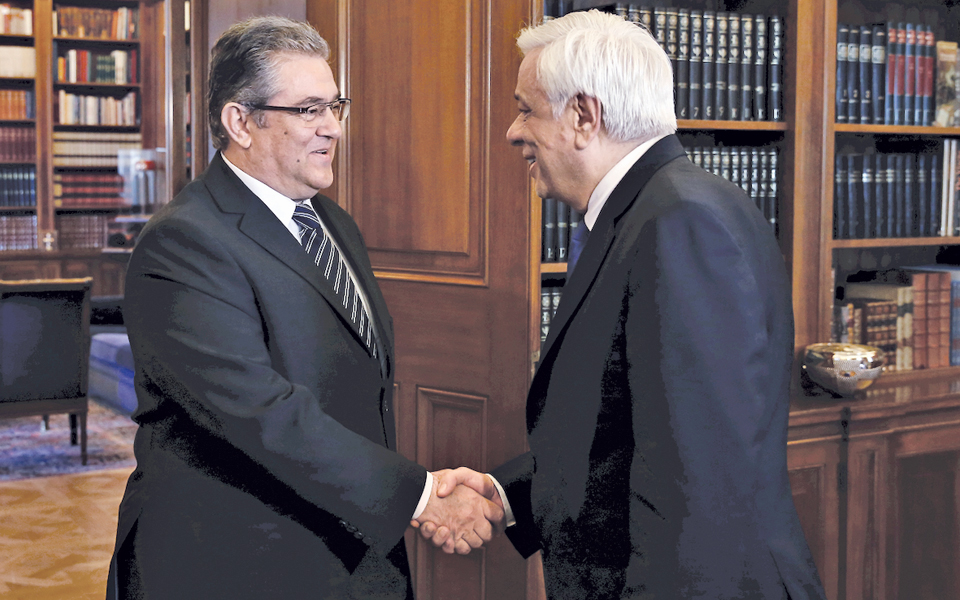 σήμα-κινδύνου-από-κουτσούμπα-για-προσ-2123026