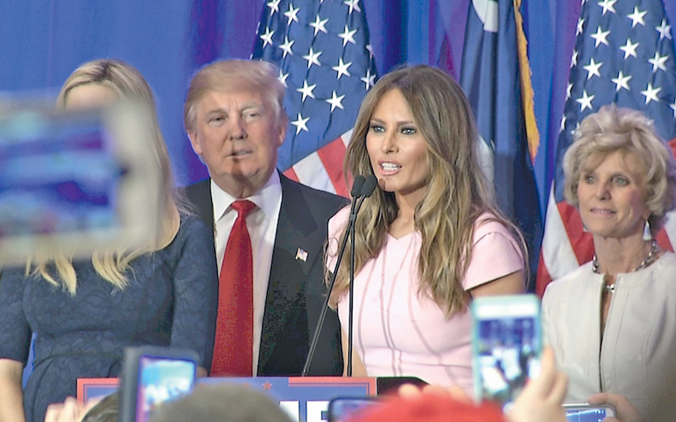 τα-βλέμματα-στραμμένα-στο-αδιαφιλονί-2123873