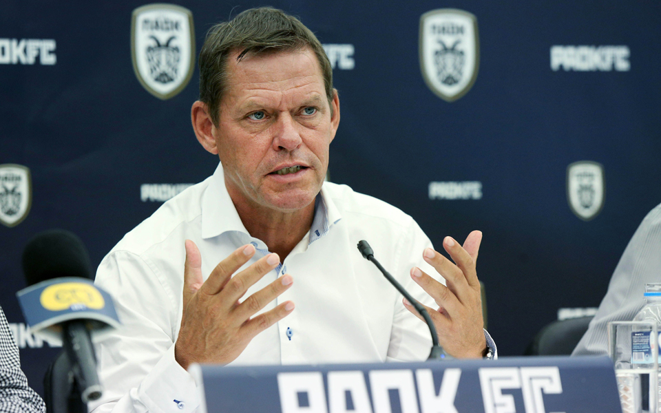 στην-έξοδο-του-παοκ-ο-αρνεσεν-2122349