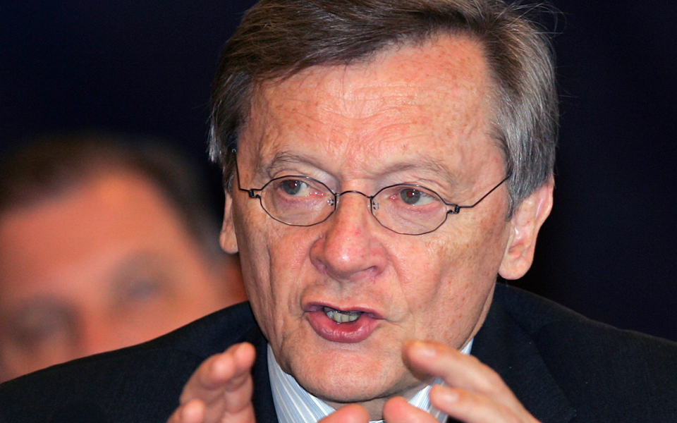 β-σούσελ-πρέπει-να-υποστηρίξουμε-την-2122131