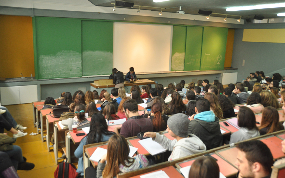 δύο-προς-ένα-η-αναλογία-των-500-διορισμών-2123611