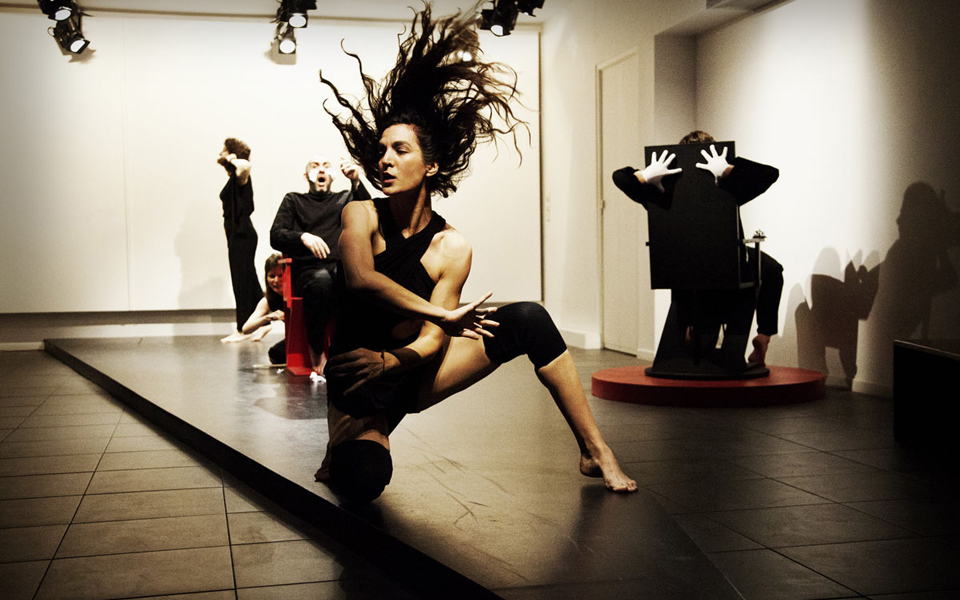 κακό-έργο-σε-ενδιαφέρον-ανέβασμα-2122767