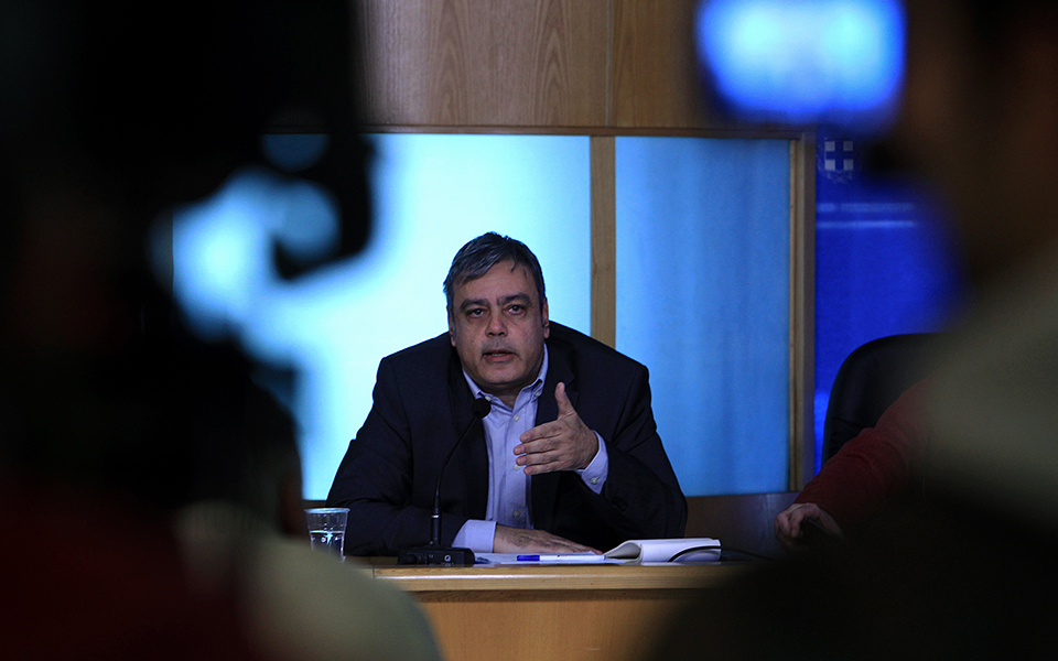 πυρά-από-ν-δ-πασοκ-ποτάμι-κατά-βερναρδ-2122654