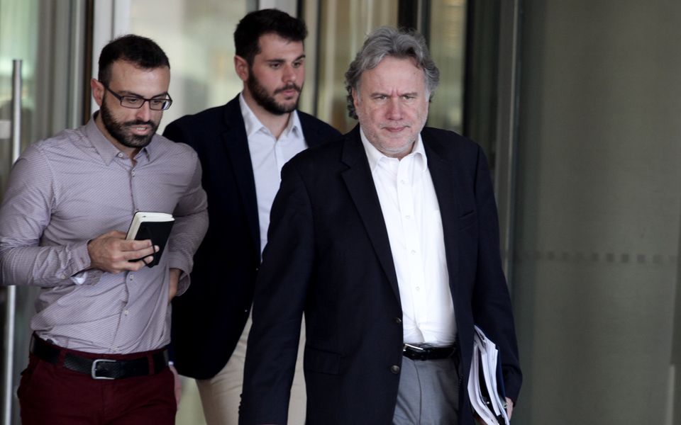 μια-φωνή-από-το-παρελθόν-2120713