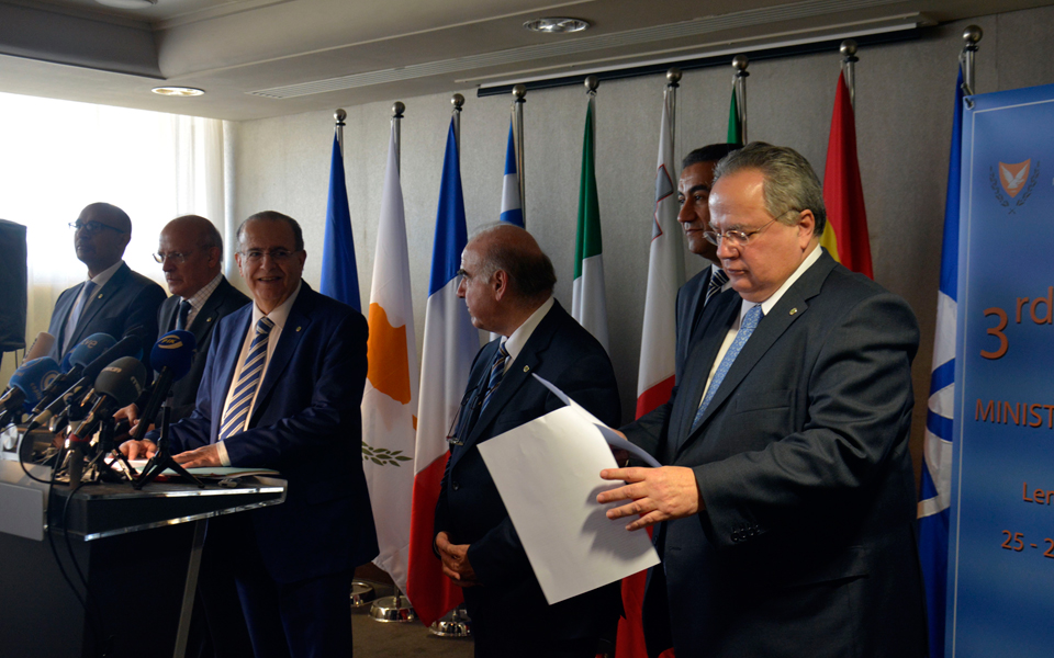 κοτζιάς-υπέρ-της-ελλάδας-στο-προσφυγι-2123996