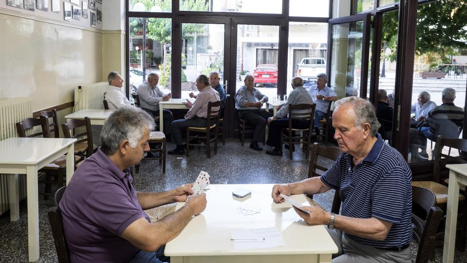 στο-χωριό-του-οχι-ο-τσίπρας-είναι-ο-νέ-2123943