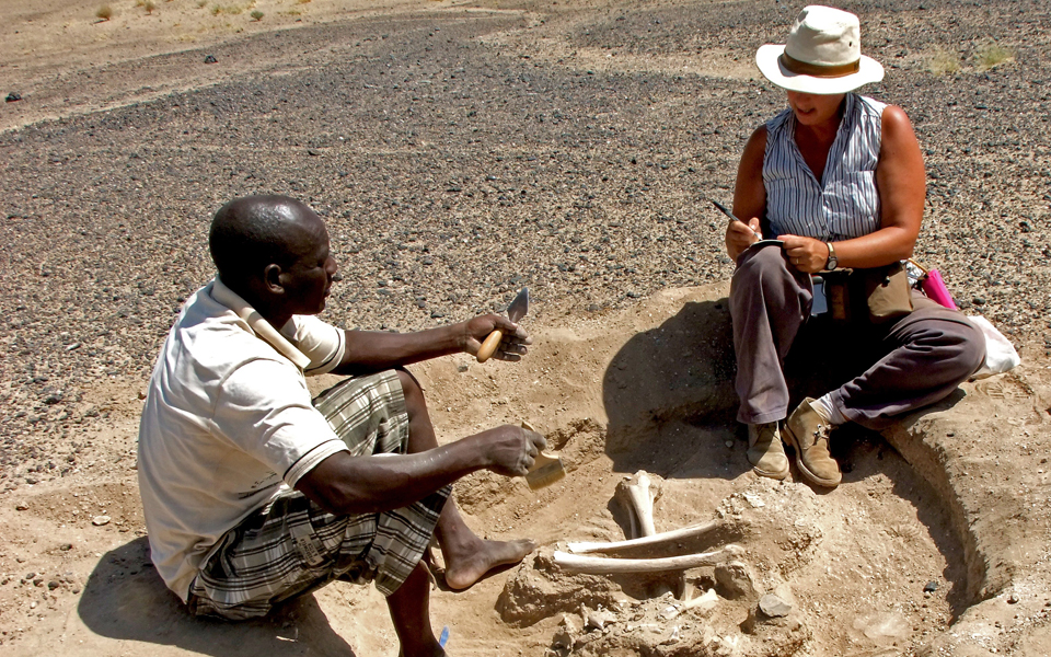 προϊστορικό-σκηνικό-πολέμου-στην-κέν-2123179