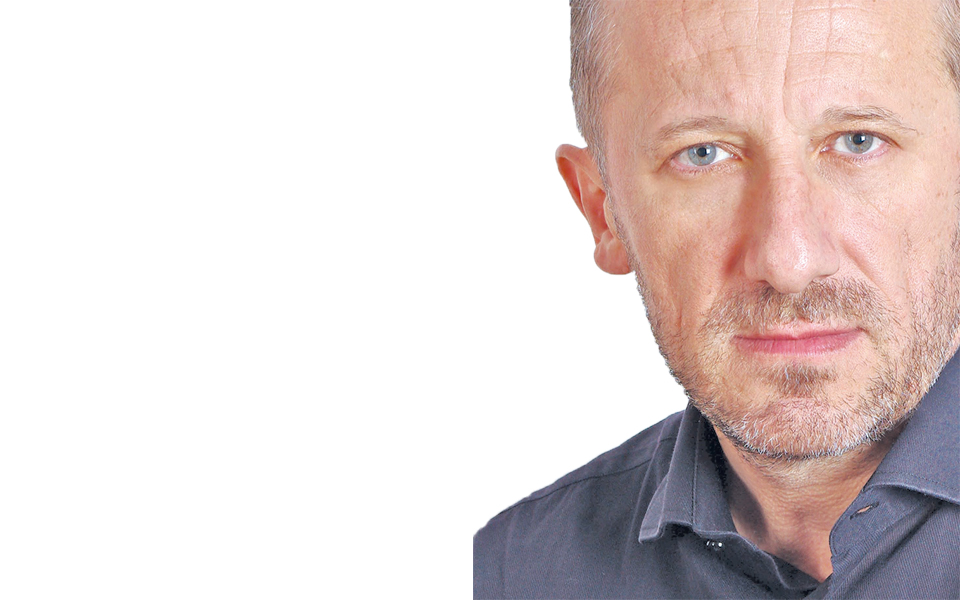 500-λέξεις-με-τον-ντίνο-γιώτη-2122739