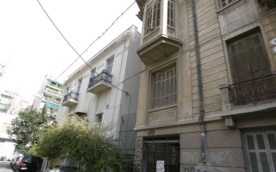 στη-φωκίωνος-νέγρη-2122550