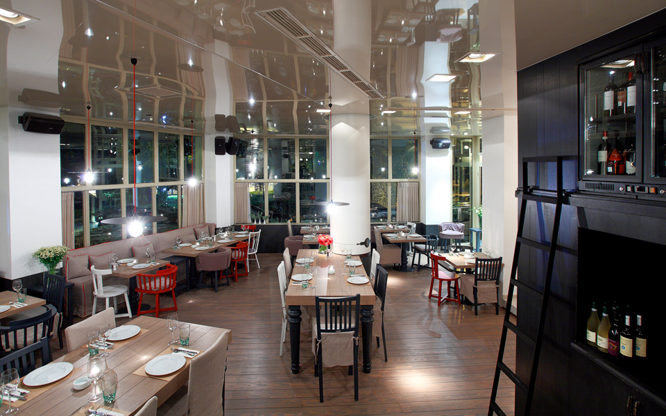 vespa-rossa-η-πίτσα-είναι-το-ατού-της-2123444