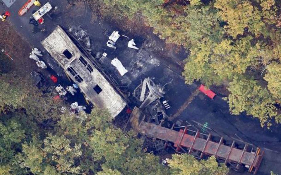 γαλλία-τροχαίο-δυστύχημα-με-έξι-νεκρο-2121700