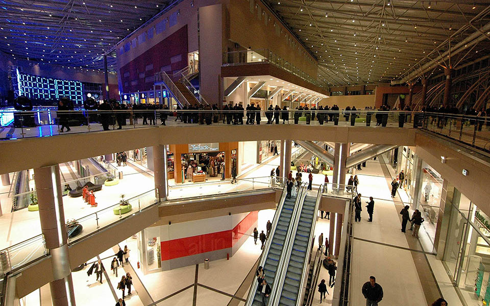 τα-εμπορικά-κέντρα-συνεχίζουν-να-κερδ-2122074