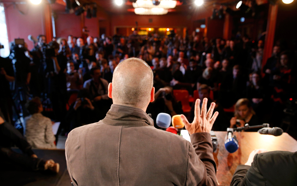 ο-νέος-διχασμός-2121578