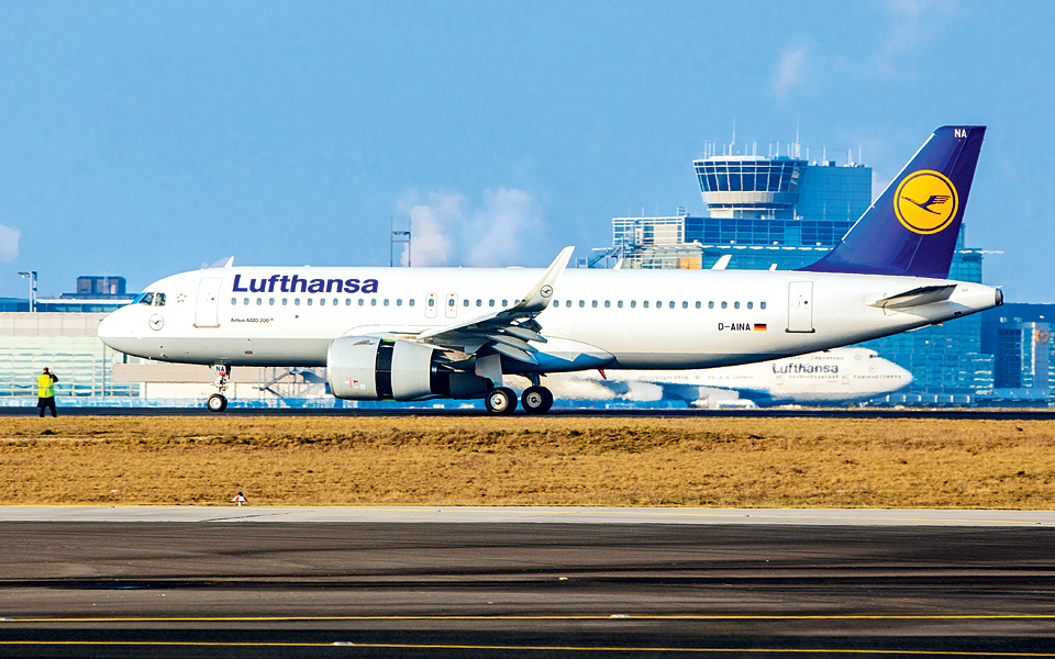 η-lufthansa-εξοπλίζει-τα-a320-με-sharklets-2126384