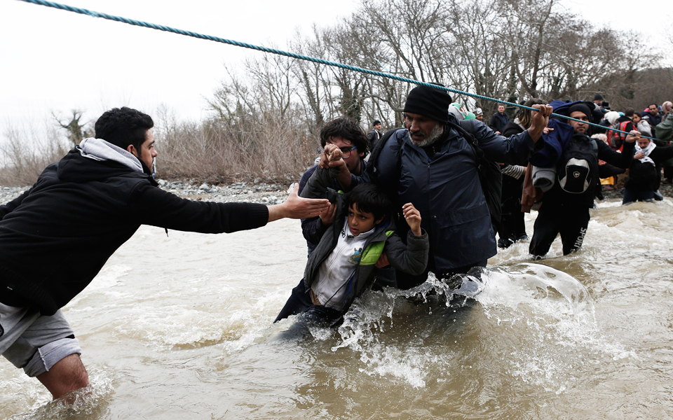 αποστολή-στην-ειδομένη-μας-χτύπησαν-2126197