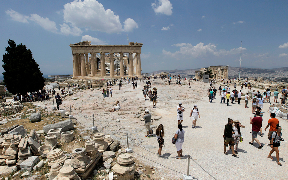 αισιοδοξία-για-αύξηση-των-τουριστικώ-2127296