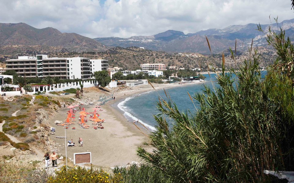 κίνδυνος-χρεοκοπίας-ξενοδοχειακών-μ-2128061