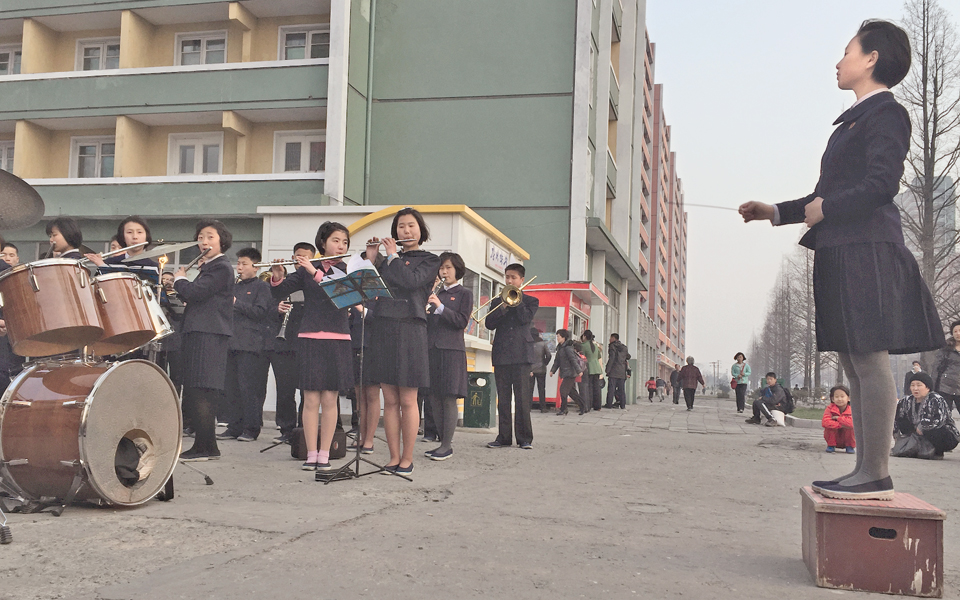 ο-καθένας-το-άχτι-του-και-τον-χαβά-του-2128257