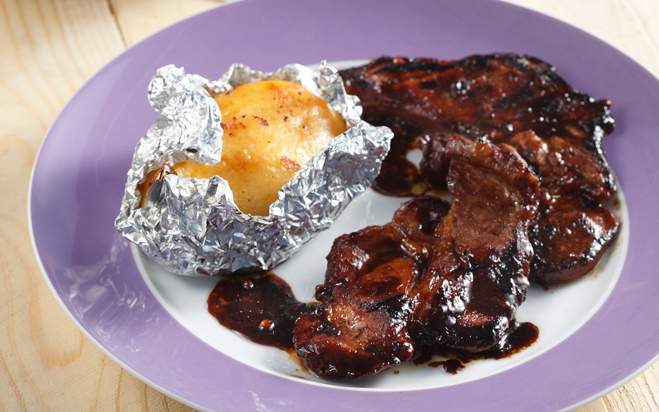 χοιρινά-μπριζολάκια-με-τζίντζερ-σόγι-2128233