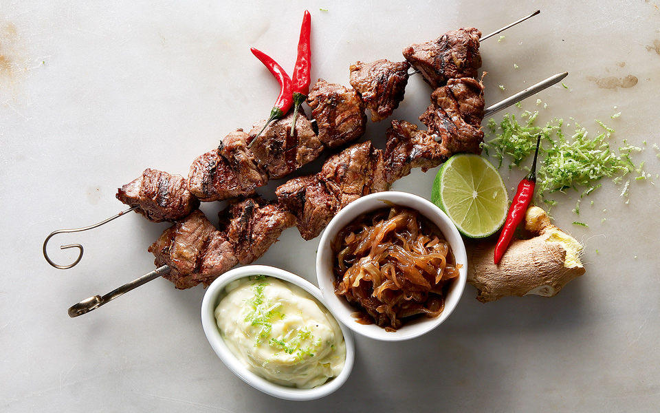 μοσχαρίσια-σουβλάκια-με-τζίντζερ-και-2128064