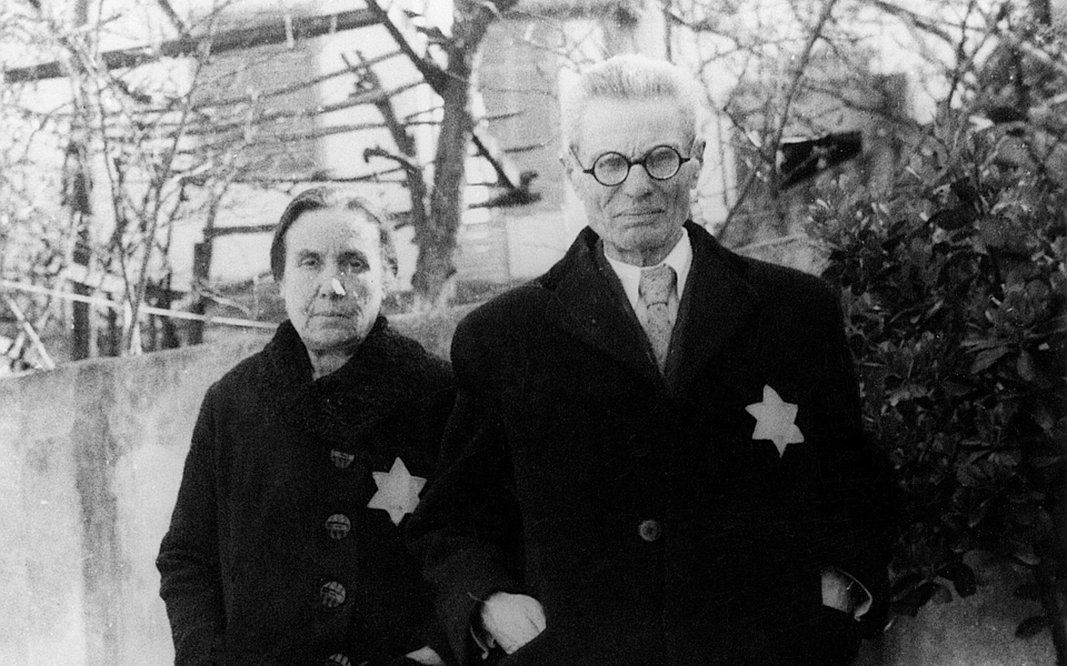 η-συνταρακτική-αφήγηση-της-αννας-φρα-2126473