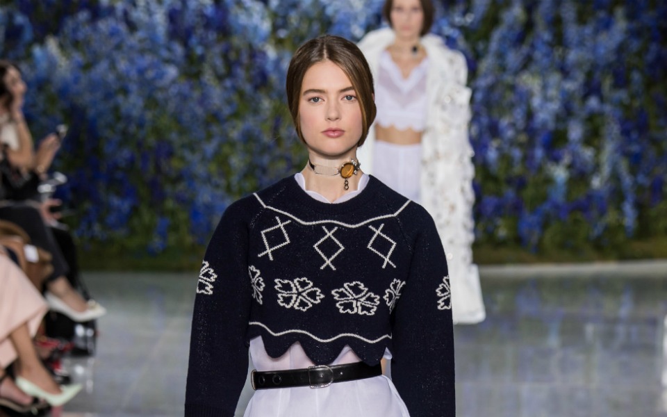 ανοιξιάτικα-πλεκτά-για-κομψές-εμφανί-2127644