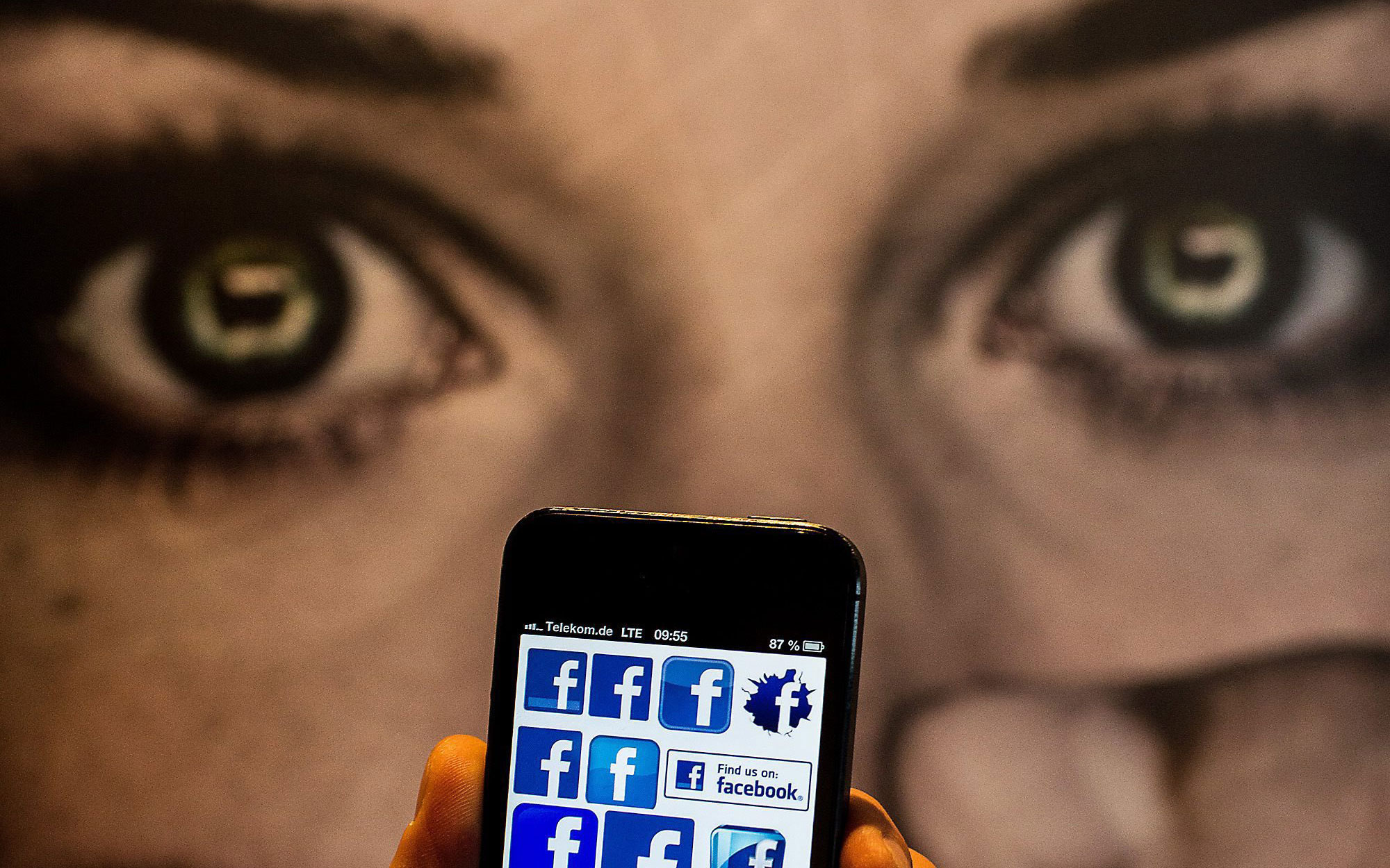 πολλά-θύματα-cyberbullying-απευθύνονται-σε-εκπαι-2128388