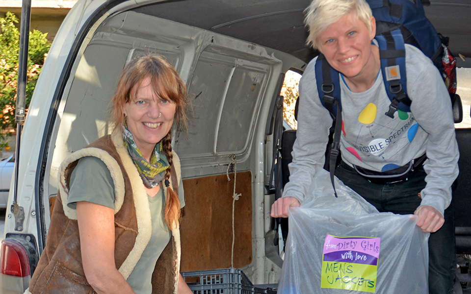 τα-dirty-girls-βάζουν-μπουγάδα-και-μοιράζουν-2124682