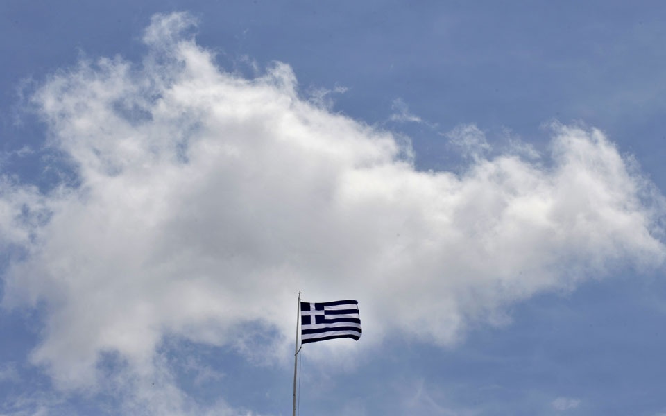 επειτα-από-επτά-χρόνια-ύφεσης-η-ελλάδα-2125201