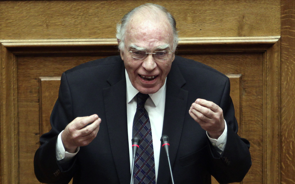 από-την-ενωση-στη-διάσπαση-κεντρώων-2126803