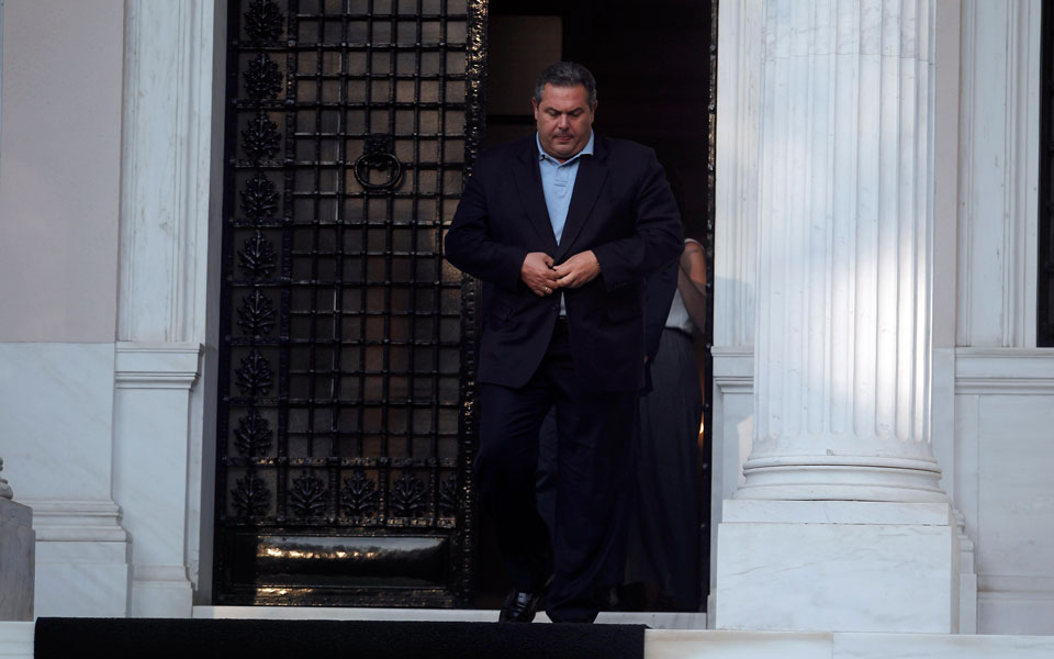 κυβερνητική-κρίση-με-αφορμή-τον-γ-μουζ-2126243