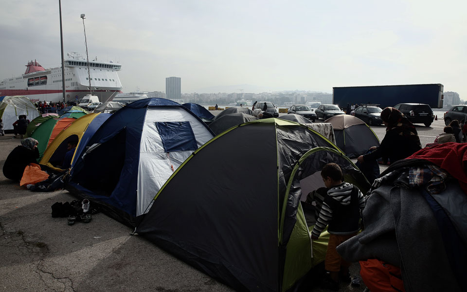 τουλάχιστον-8-τραυματίες-κατά-τις-συμπ-2128346