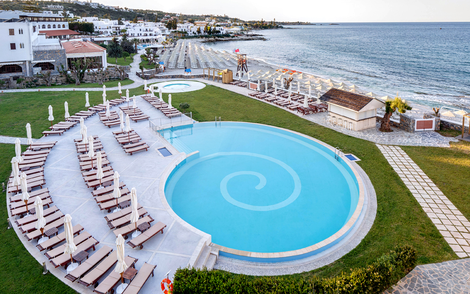 βραβείο-αριστείας-για-το-creta-maris-beach-resort-2128276