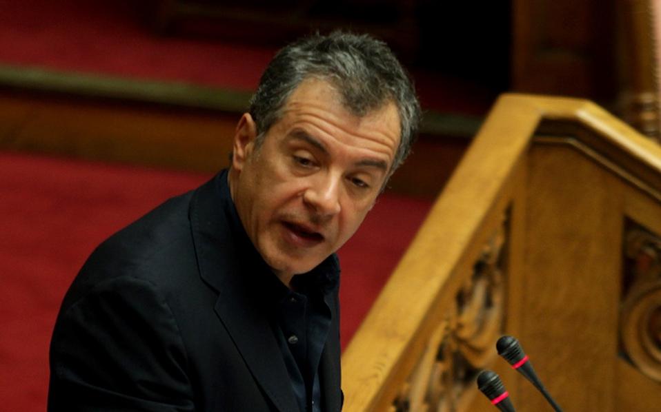 απορρίπτει-την-πρόσκληση-της-χαριλάο-2125564