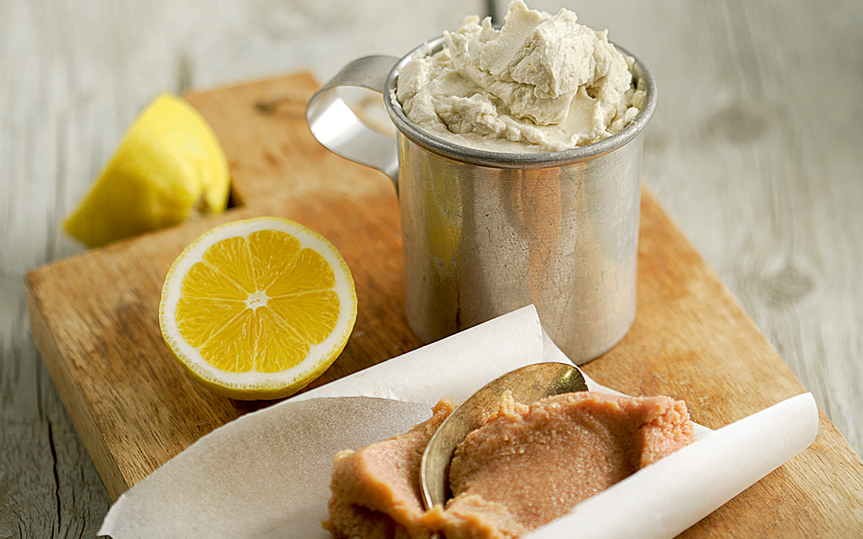 μαγιονέζα-ταραμά-ταραμοσαλάτα-χωρ-2125495